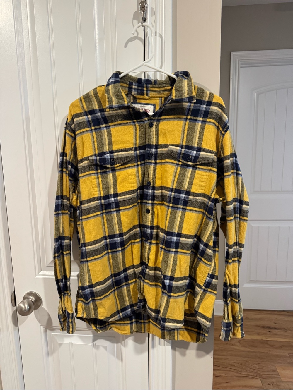 American Eagle Men's Yellow Plaid Flannel
